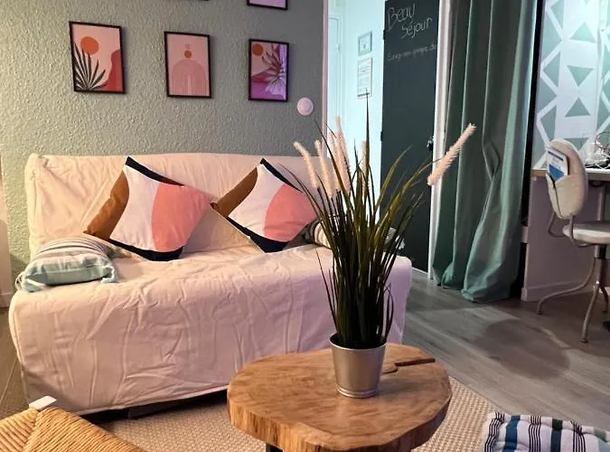 Le Soleil Bleu Hotel *